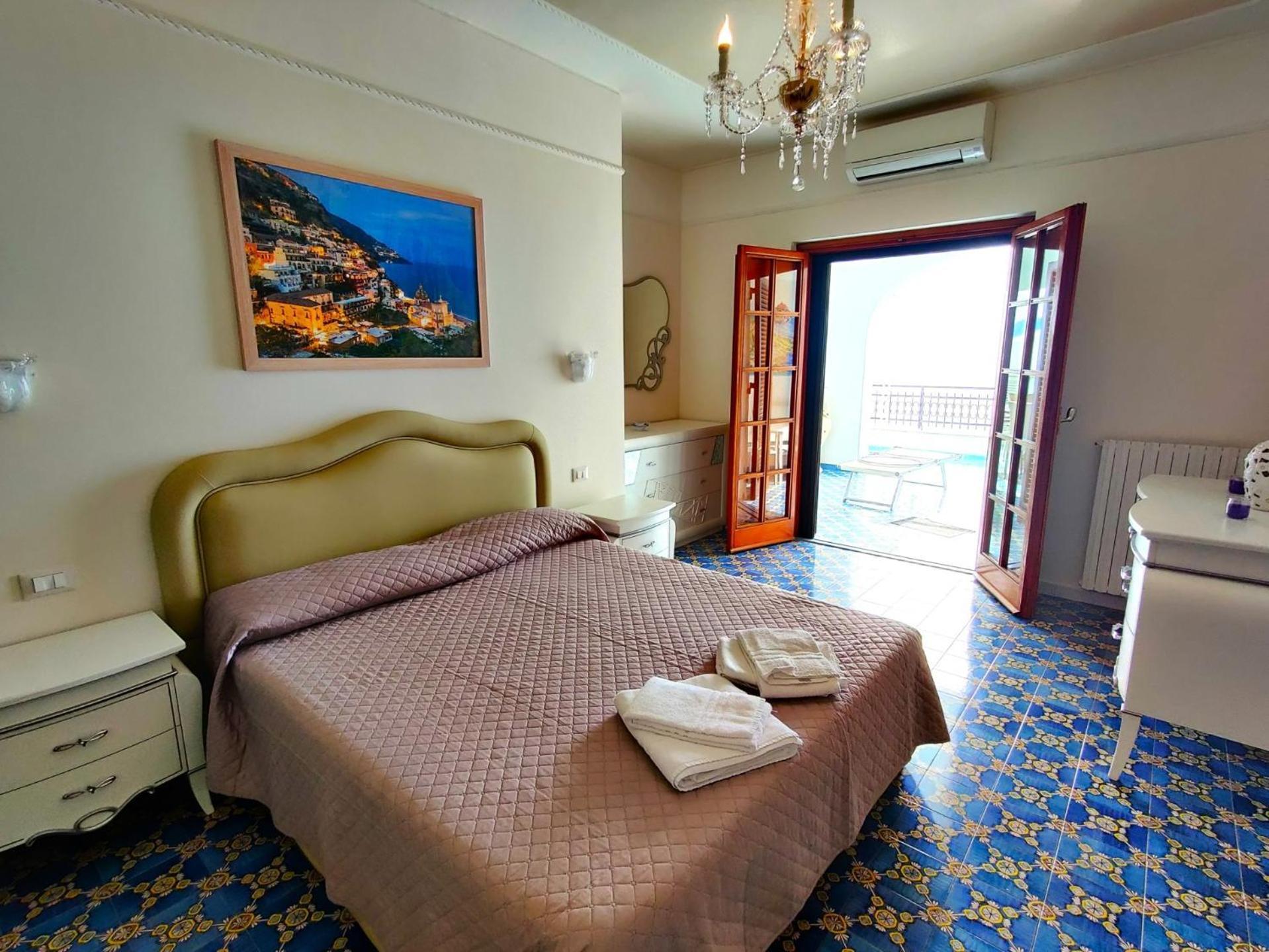Appartement Casa La Scogliera à Praiano Extérieur photo