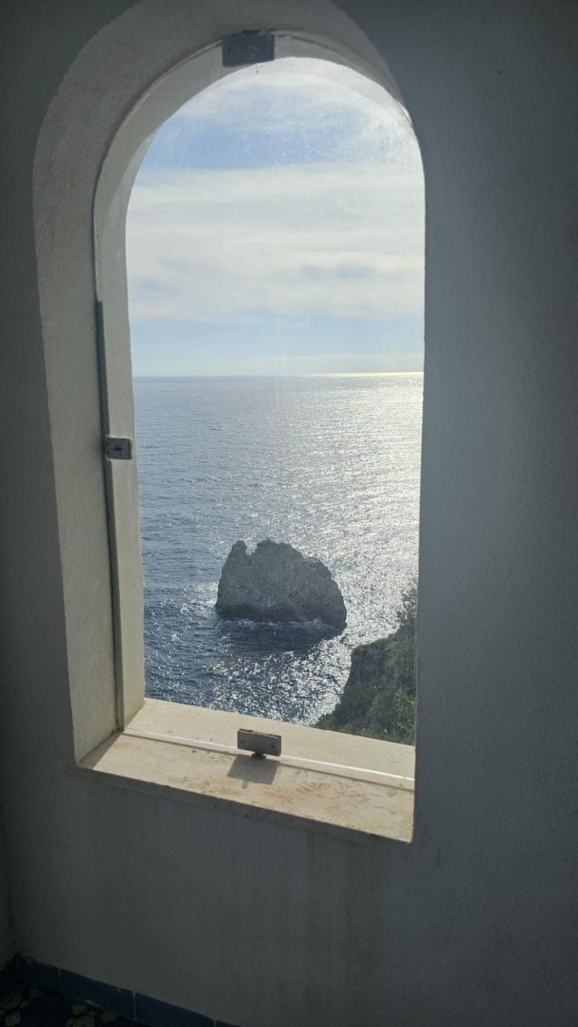 Appartement Casa La Scogliera à Praiano Extérieur photo
